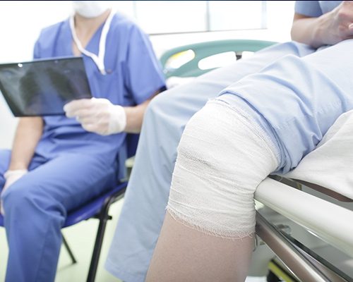 Stem cells for the knee